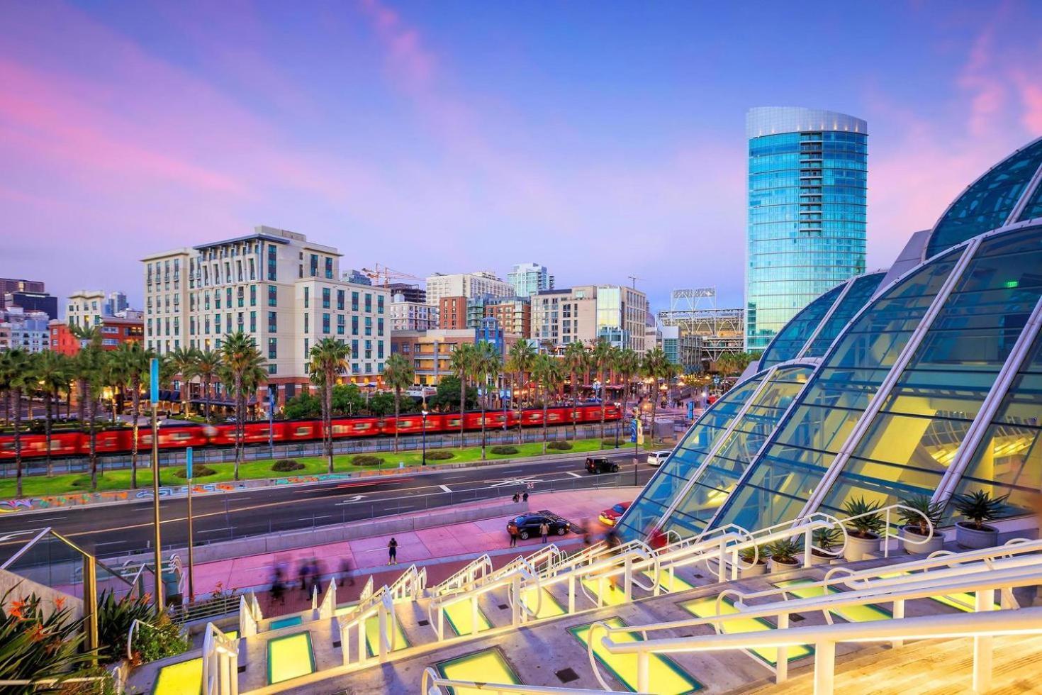 Massive Penthouse Overlooking All Of San Diego Apartment Exterior photo